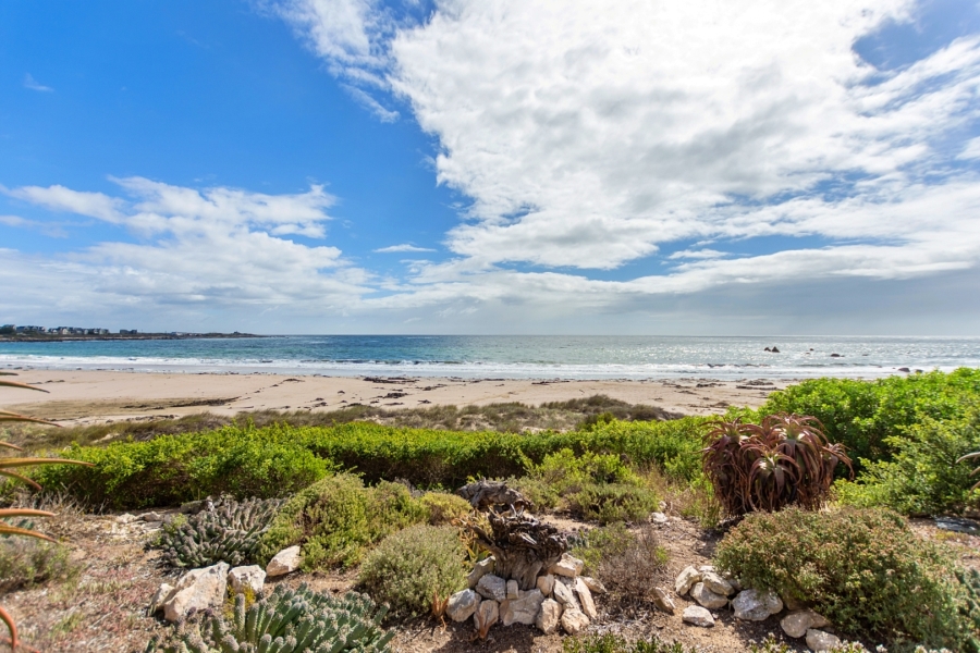 3 Bedroom Property for Sale in Britannia Bay Western Cape